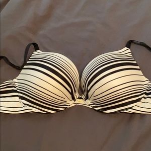Victoria’s Secret bra